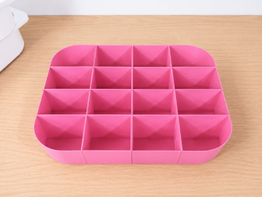 Preview: IKEA TROFAST Organizer mit sechzehn großen Fächern für Spielzeug, Bastelmaterial und Kleinteile